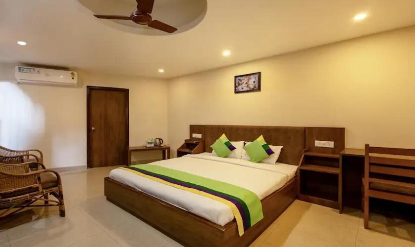 Swagatam Inn, 5 Minutes Walk From Guwahati Railway Station Exterior photo